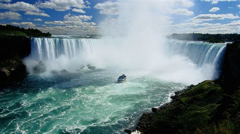 Niagara Falls Adventure - Day Tour, Wine Tasting, Optional Cruise & Lunch