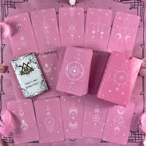 Tarot Deck Minimalistic Pink White Plastic Tarot Cards Gift Set With