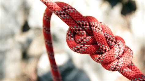 Rock climbing knots: seven essential knots for the crag | Advnture