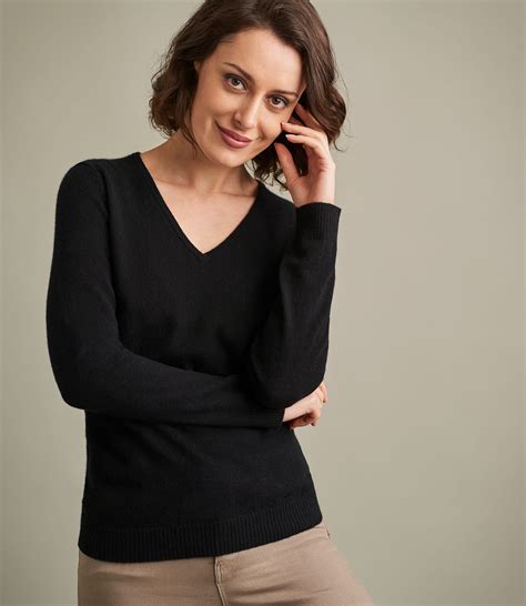 Black Womens Pure Cashmere V Neck Sweater Woolovers Us