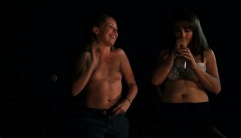 Amethist Young nude pics página 1