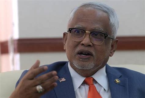 Mahfuz Omar Menang Saman Fitnah Peroleh Ganti Rugi RM50 000 Astro Awani