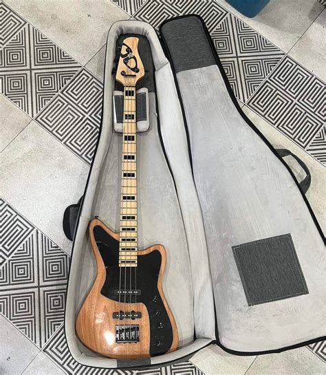 D&D ELECTRIC BASS GUITAR (PAUL YAP EDITION) on Carousell