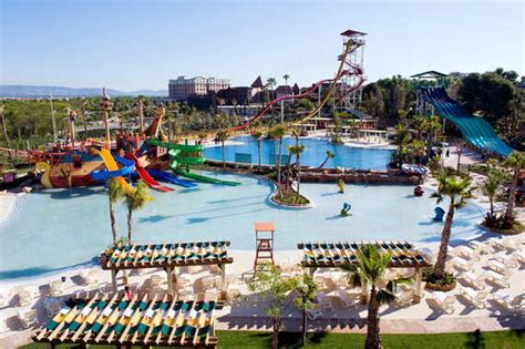 What to do in PortAventura Water Park? > Your Caribe Aquatic Park tickets