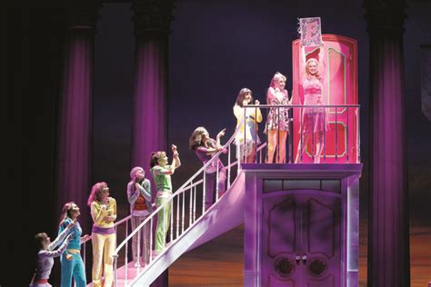 19 Legally Blonde Costumes Ideas To Save Today Legally Blonde