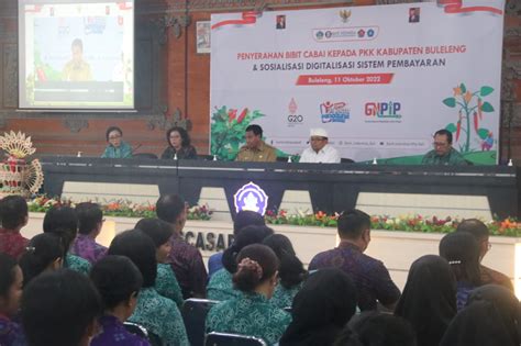 Pj Bupati Lihadnyana Apresiasi Program Pemberian Bibit Cabai Dari Bank