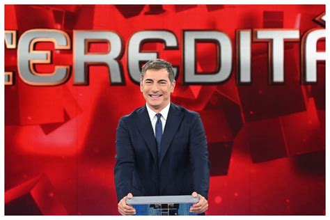 L Eredit Cala Il Gelo In Studio Arriva L Imbarazzantissima Gaffe