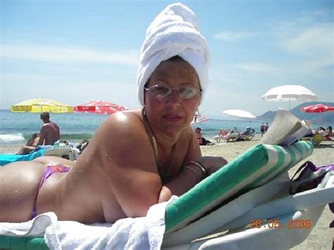 QUAND LES GRAND MERES ONT CHAUD AU CUL Porn Pictures XXX Photos Sex Images PICTOA