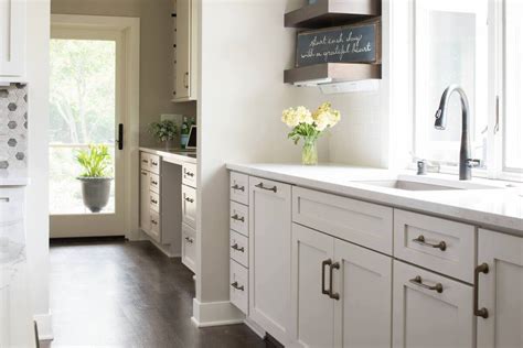 What Shaker Style Kitchen Cabinets Have to Offer