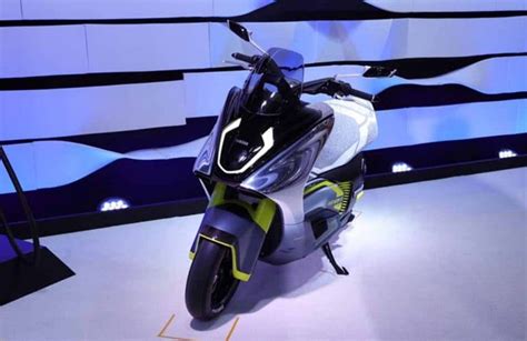 Yamaha E Concept Cocok Nih Nmax Versi Listrik Lajumotor