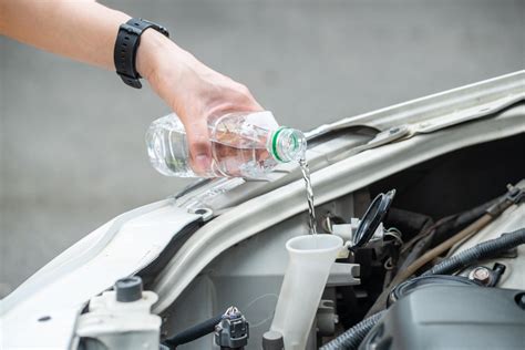 How To Add Coolant To Car Howstuffworks Off