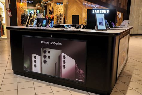 Samsung inauguró un nuevo punto de venta Mayoristas Mercado Uruguay