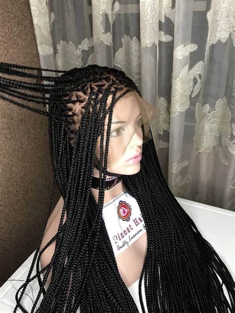 CARA Triangle Knotless Braids Small Finest Hairs And Accessories