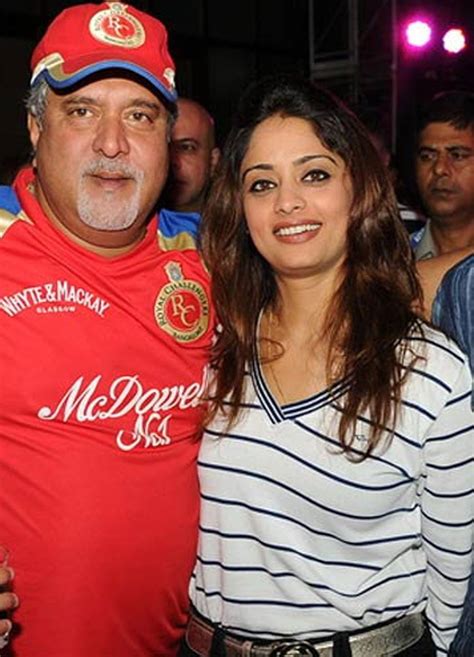 Vijay Mallya Wife, Vijay Mallya has three wives; Do you know what they ...