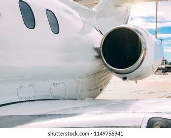 Private Luxury Jet Airport Terminal Runway Stock Photo 1149756950 | Shutterstock