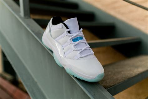 Jordan Retro 11 Baby Blue