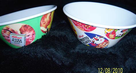 4 Kellogg’s vintage cereal bowls