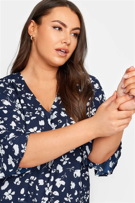 YOURS Plus Size Navy Blue Floral Print Swing Top Yours Clothing