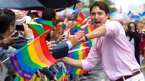 Canadas Justin Trudeau To March In Toronto Gay Pride Parade Youtube