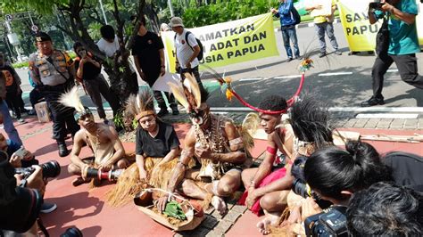 Siaran Pers Koalisi Selamatkan Hutan Adat Papua Suku Awyu Dan Moi