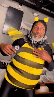 Mike Tyson Mike Tyson Bee GIF - Mike Tyson Mike Tyson Bee Black Bee ...