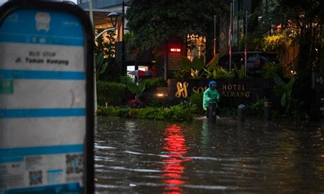 Update Banjir Jakarta Beberapa Wilayah Berstatus Waspada Dan Siaga 17