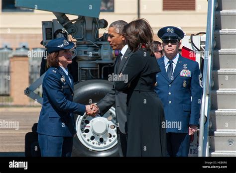 Col Andrea Tullos 42abw Cc Hi Res Stock Photography And Images Alamy