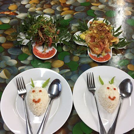 FAMILY NGAPALI - Restaurant Reviews, Photos & Phone Number - Tripadvisor