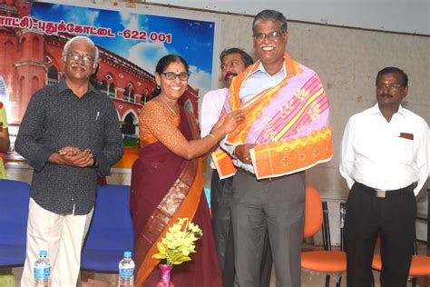 hh  rajahs college autonomous accredited