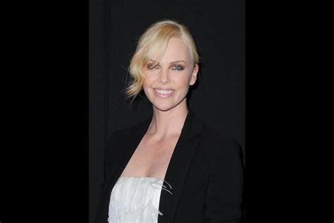 Photo Charlize Theron Blouit Toujours Par Sa Beaut New York