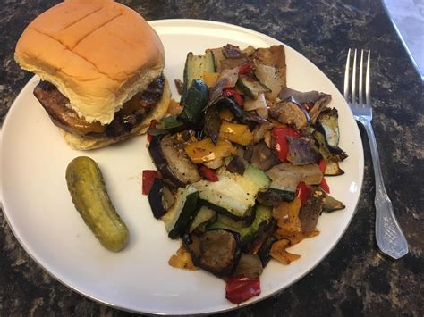 526 calorie cheeseburger dinner : r/1200isplenty