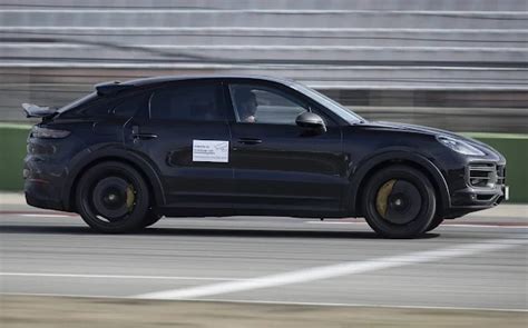 Porsche Planeja Cayenne De 640 Cv Para Enfrentar O Lamborghini Urus