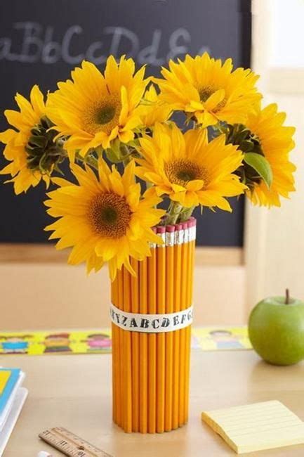 Creative Flower Arrangements And Floral Designs With Sunflowers Yellow