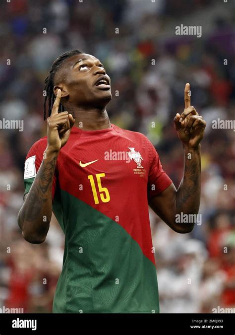 Al Daayen Rafael Leao Du Portugal C L Bre Le Match De La Coupe Du