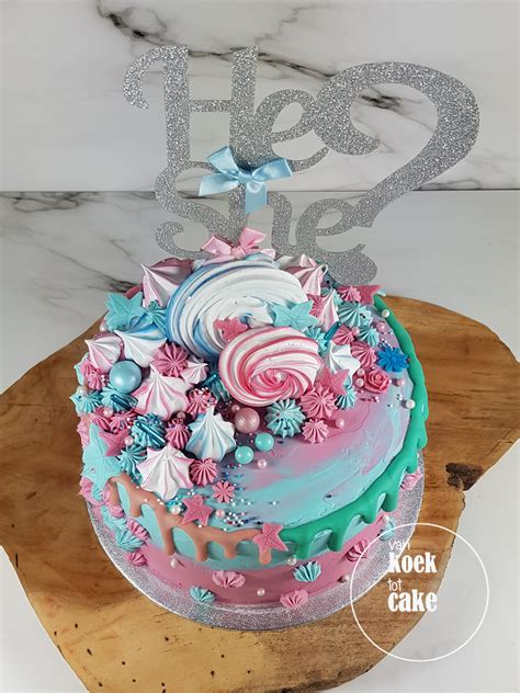 Taart Gender Reveal Drip Cake Van Koek Tot Cake