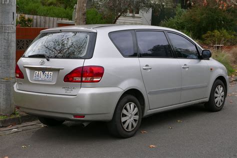 Toyota Avensis Verso 2001 2003 Specs And Technical Data Fuel