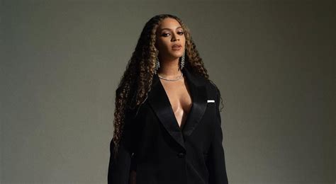 Hommage émouvant de Beyoncé à son oncle gay lors des GLAAD Media Awards têtu
