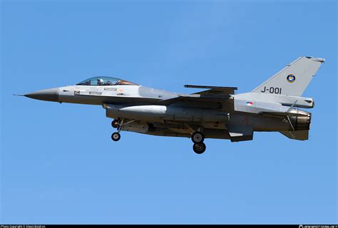 J 001 Royal Netherlands Air Force General Dynamics F 16AM Fighting