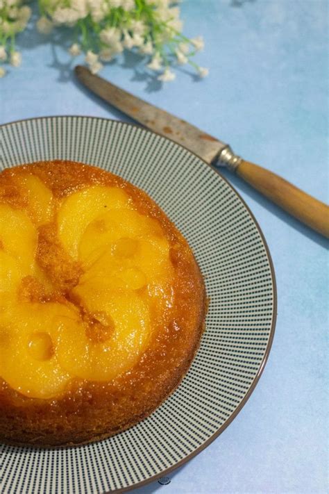 Gâteau renversé aux poires caramélisées façon tatin