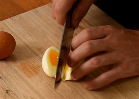 How To Boil The Perfect Egg Bounceback Food Cic