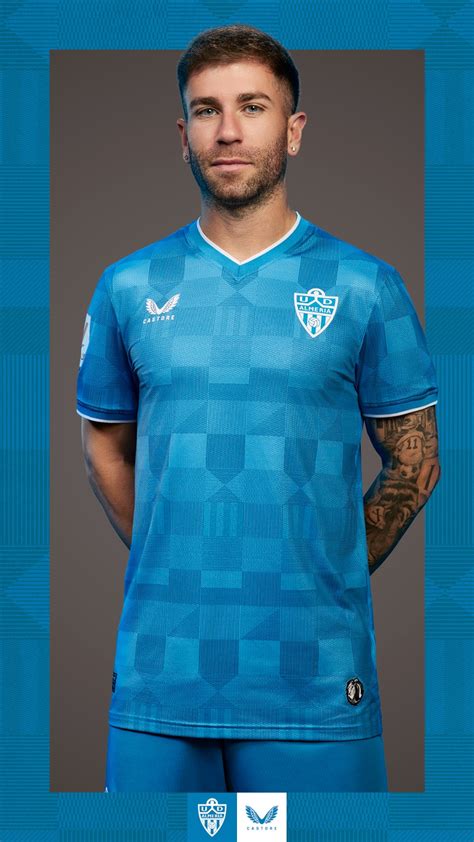 U D Almer A Third Kit