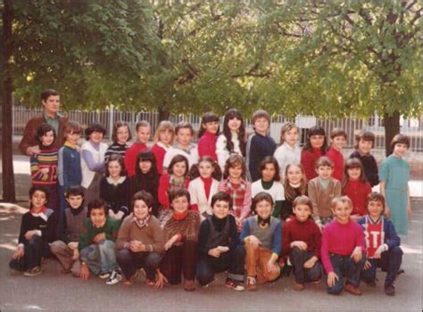 Photo De Classe Cm De Ecole Ferdinand Buisson Copains D Avant