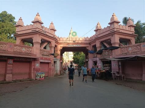 Pleasant View Of Vishwanath Temple BHU Varanasi Best - Varanasi Best ...