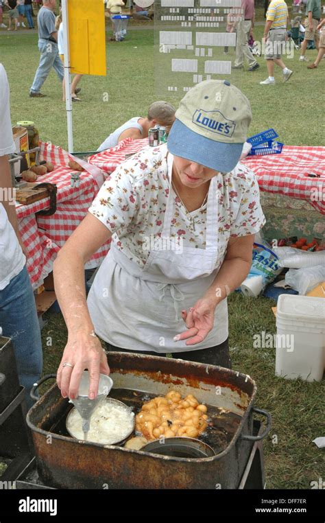 Deep Frying Kettle Cakes Funnel Cakes For Sale At Fair In Deep Fryer