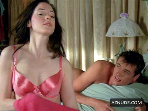 ROSE MCGOWAN Nude AZNude