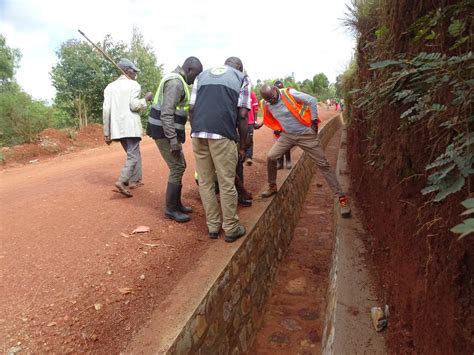 Agence Routière du Burundi on Twitter Pr la2è jrnée le DG le Dir des