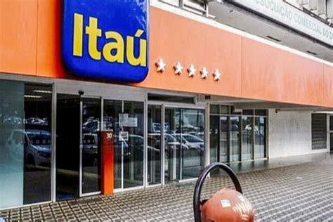 Itaú Negocia La Venta De Sus Operaciones En El País Al Banco Macro Lo Informó A La Bolsa De