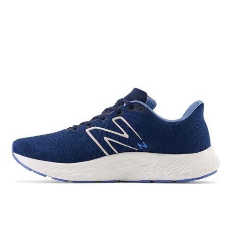 Championes New Balance De Hombre EVOZ V3 MEVOZLH3 NAVY Sportmarket