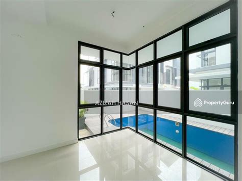 Storey Semi D Augusta Presint Putrajaya With Lift Pool