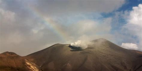 El volcán Puracé pasa a alerta naranja y aumenta la posibilidad de